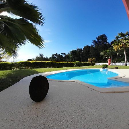 Villa Le Tiki Rouge Punaauia  Esterno foto